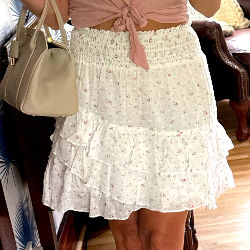 White tiered floral skirt by The Shirt